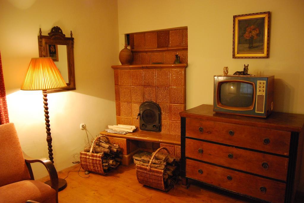 Boroka Apartmanhazak - Oereghaz Velem Room photo